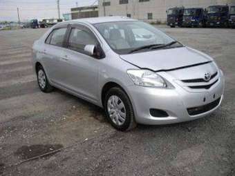 2006 Toyota Belta Photos