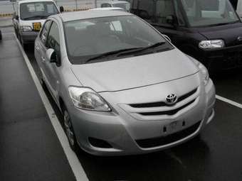 2006 Toyota Belta Pictures