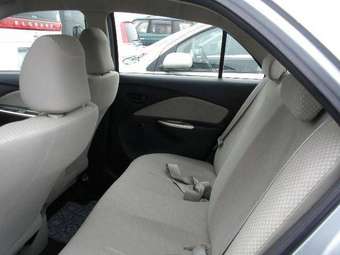 2006 Toyota Belta Photos