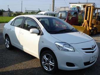 2006 Toyota Belta Pictures