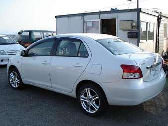 2006 Toyota Belta Pictures