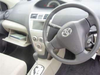 2006 Toyota Belta For Sale