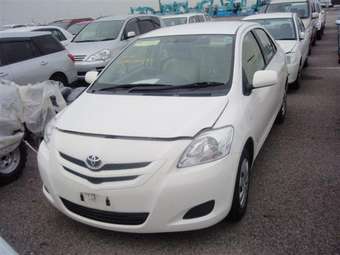 2006 Toyota Belta Photos