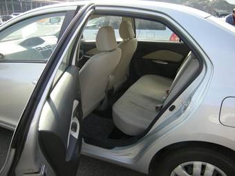 2006 Toyota Belta Photos