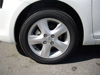 2006 Toyota Belta Pictures