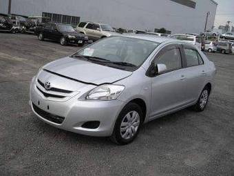 2006 Toyota Belta Pictures