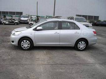 2006 Toyota Belta Pictures