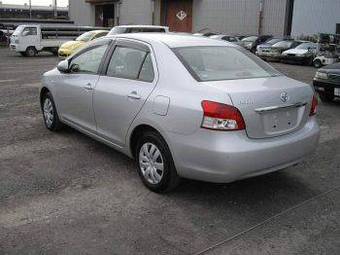 2006 Toyota Belta Pictures