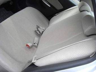2006 Toyota Belta Pictures