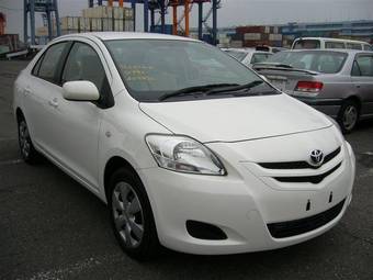 2006 Toyota Belta Pictures