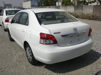 2006 Toyota Belta Pictures