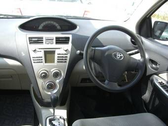 2006 Toyota Belta Wallpapers