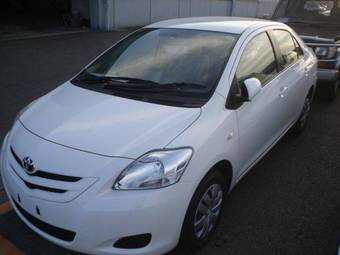 2006 Toyota Belta Pictures