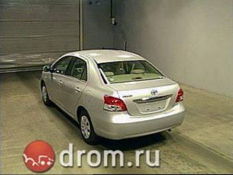 2006 Toyota Belta Pictures