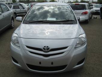 2006 Toyota Belta Pictures