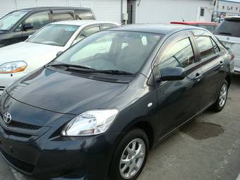 2006 Toyota Belta Photos