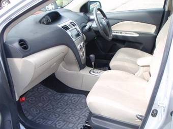 2006 Toyota Belta Wallpapers