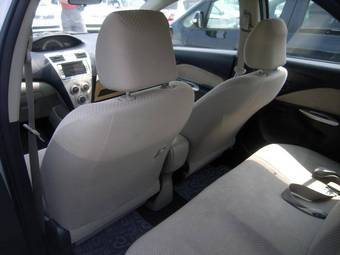 2006 Toyota Belta Pictures