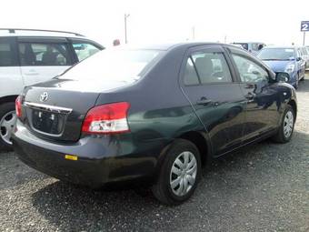 2006 Toyota Belta Pictures