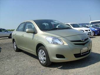 2006 Toyota Belta Pics