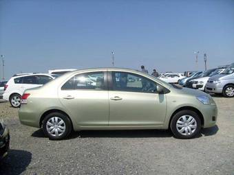 2006 Toyota Belta Pictures