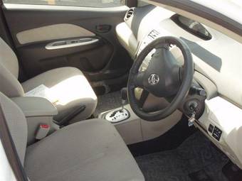 2006 Toyota Belta Pics