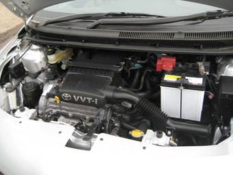 2006 Toyota Belta Pics