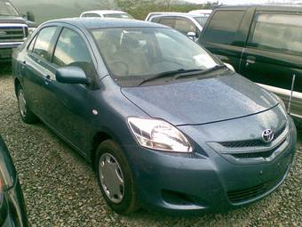 2006 Toyota Belta Pictures