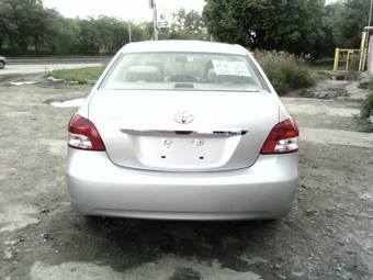 2006 Toyota Belta Pictures