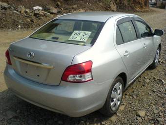 2006 Toyota Belta Photos