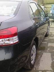 2006 Toyota Belta Pictures