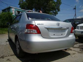 2006 Toyota Belta Pictures