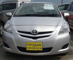 2006 Toyota Belta Photos