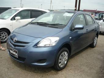 2006 Toyota Belta Pictures