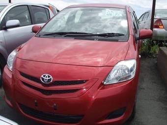 2006 Toyota Belta Photos