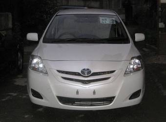 2006 Toyota Belta Pictures