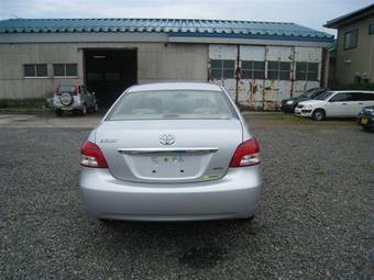 2006 Toyota Belta Pictures