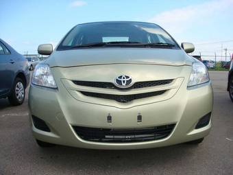 2006 Toyota Belta Pictures