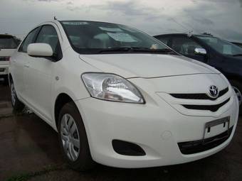 2006 Toyota Belta Pics