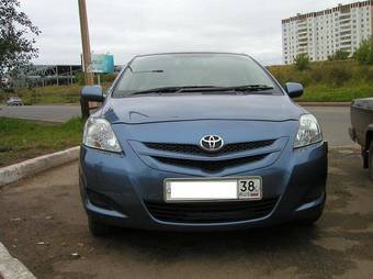 2006 Toyota Belta Images