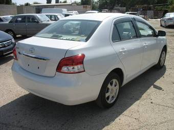 2006 Toyota Belta Pictures