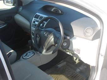 2007 Toyota Belta Pictures