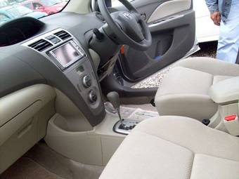 2008 Toyota Belta Pictures