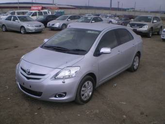 2008 Toyota Belta Photos