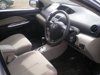 2008 Toyota Belta Images