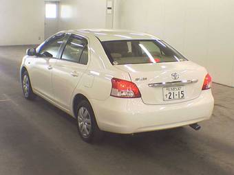 2008 Toyota Belta Photos