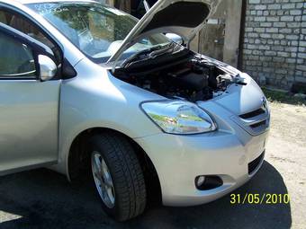 2008 Toyota Belta Pictures