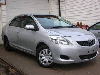 2009 Toyota Belta Photos