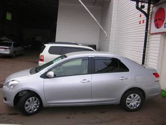 2009 Toyota Belta Photos