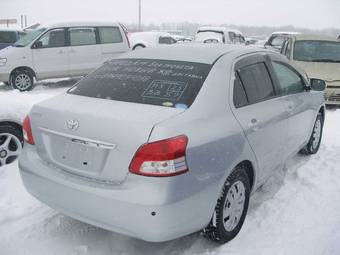 2009 Toyota Belta Photos